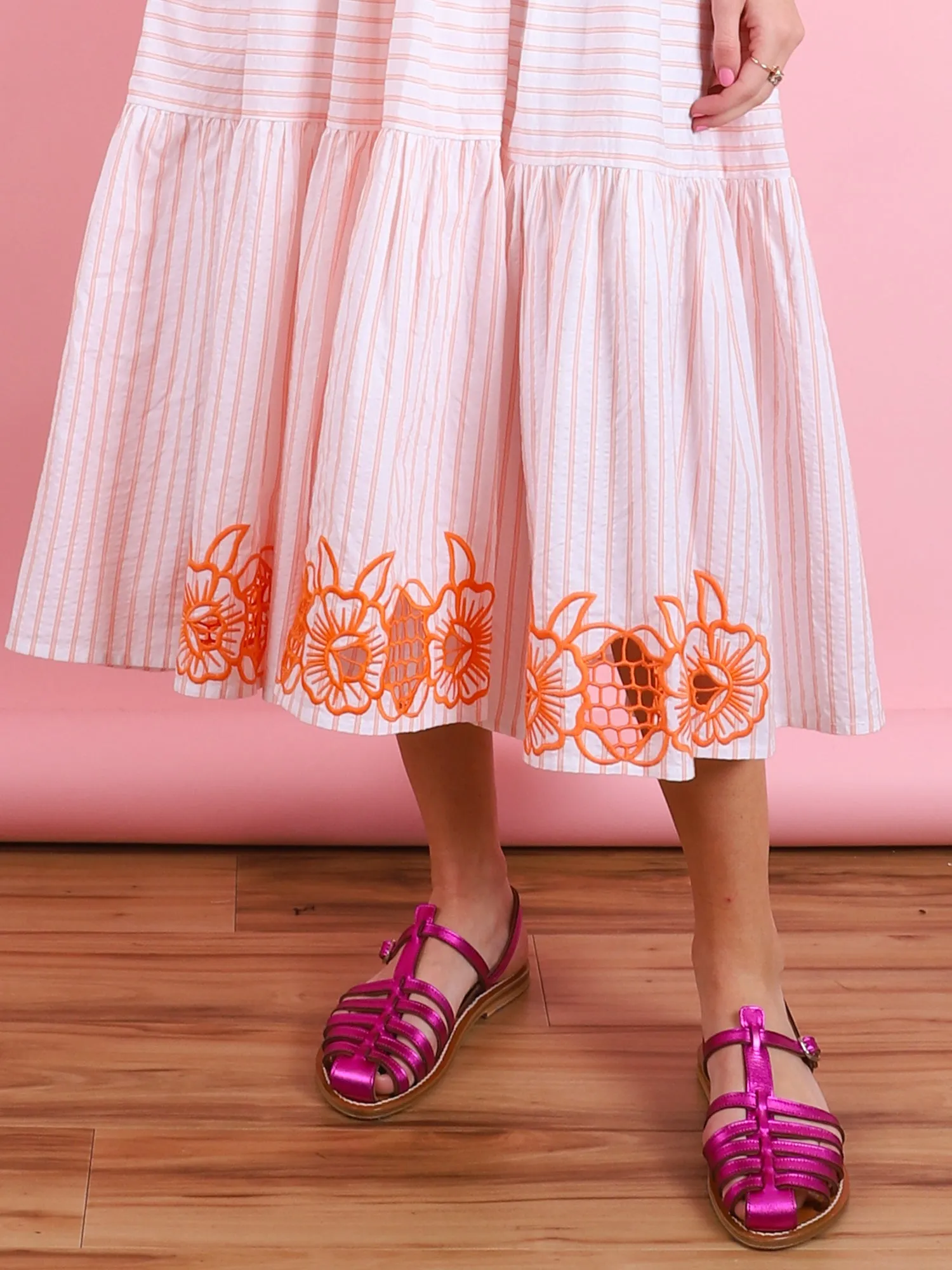 Adrien Sandal in Fuxia