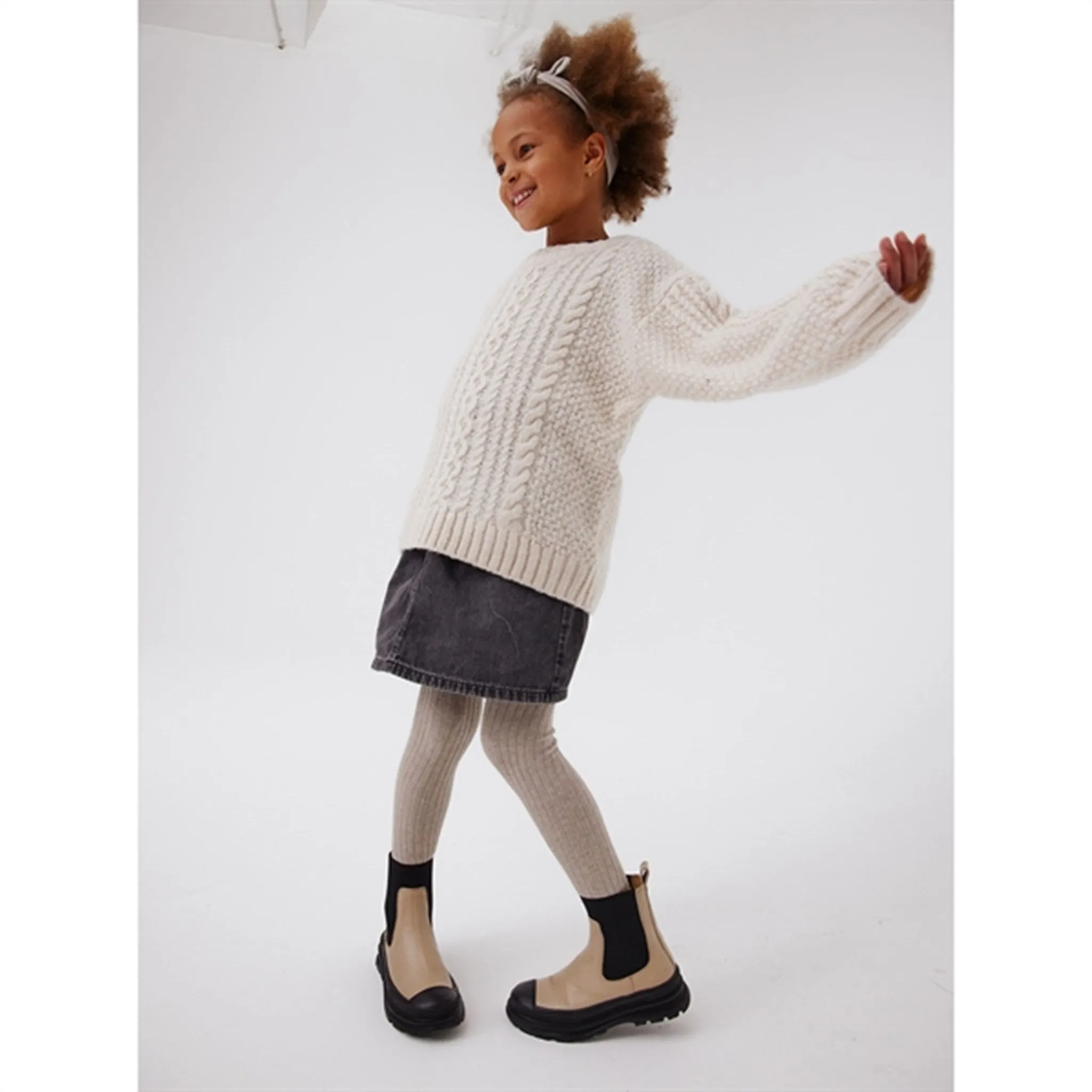 Angulus Boot w Track-Sole Sand/Black