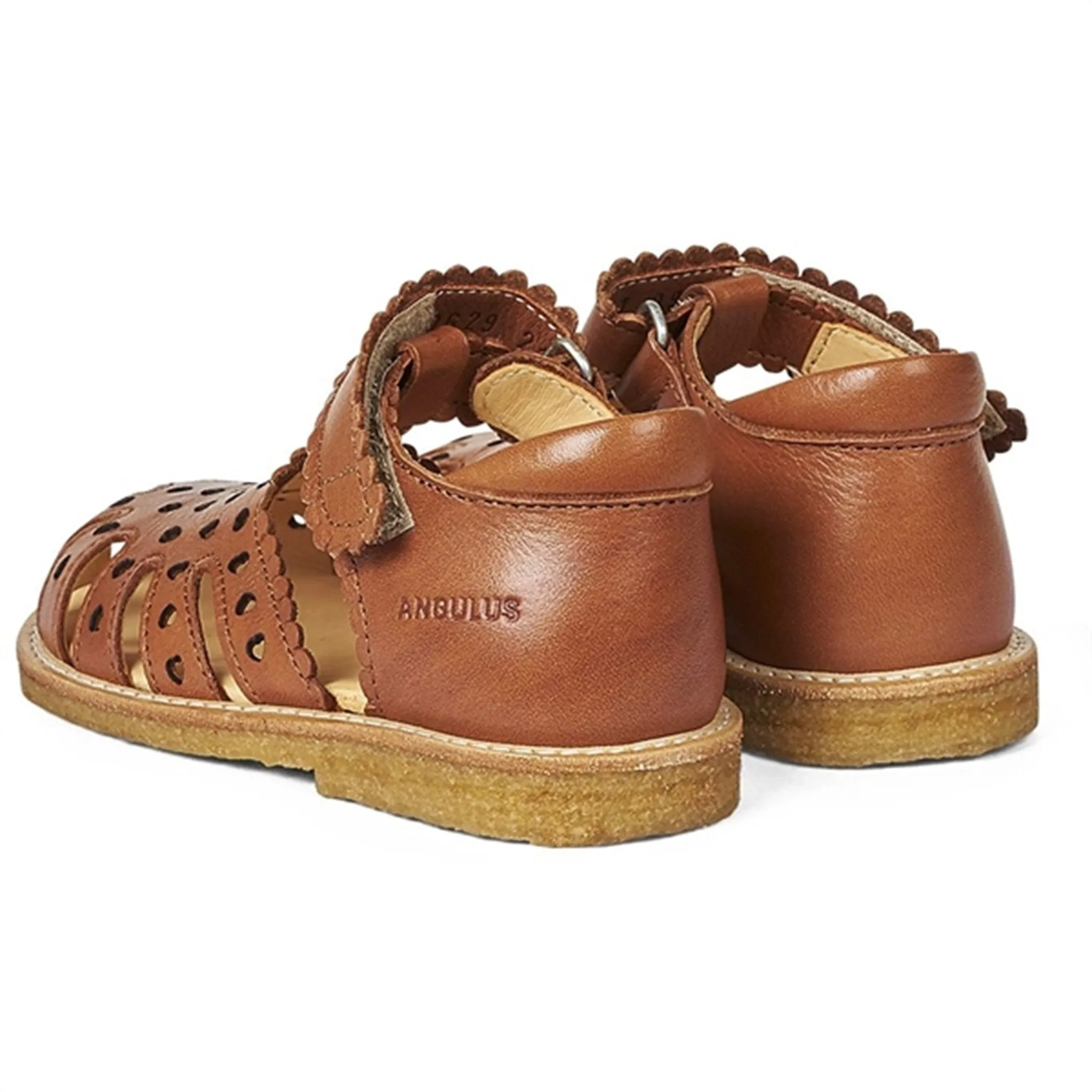 Angulus Starter Sandal W. Velcro Cognac