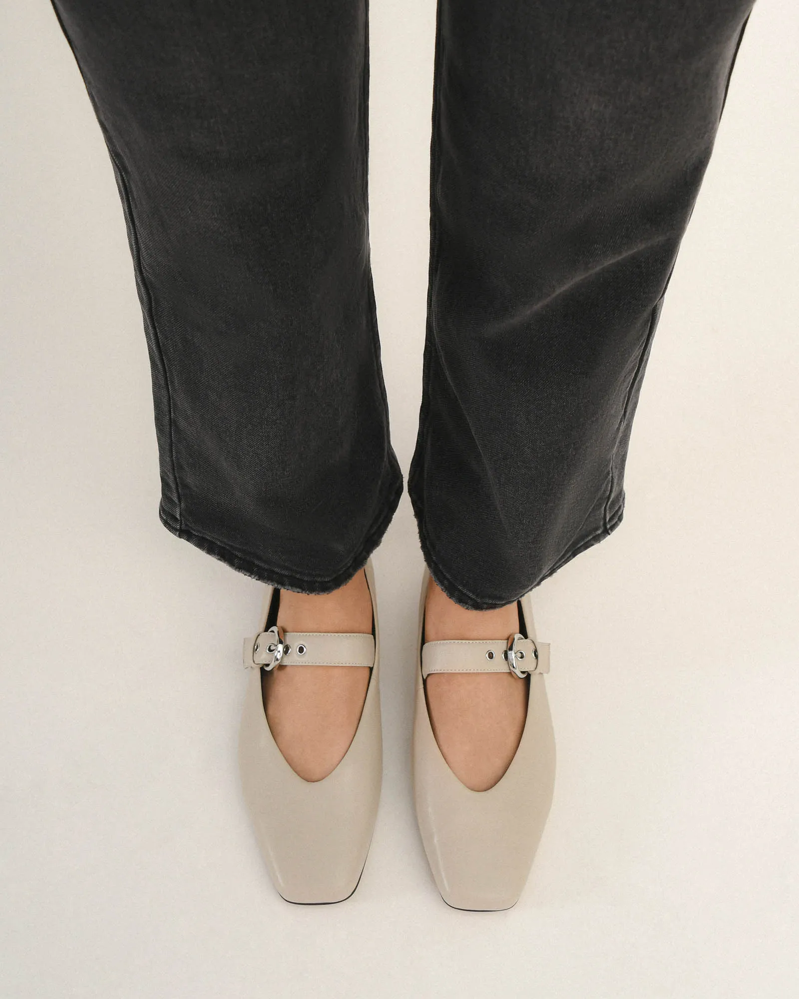 ANNABELLE CASUAL FLATS BONE LEATHER Jo Mercer
