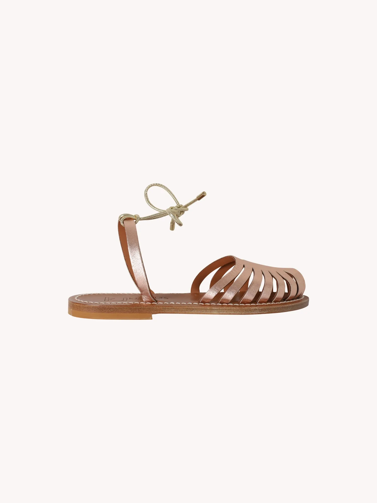 Antidonic Sandal