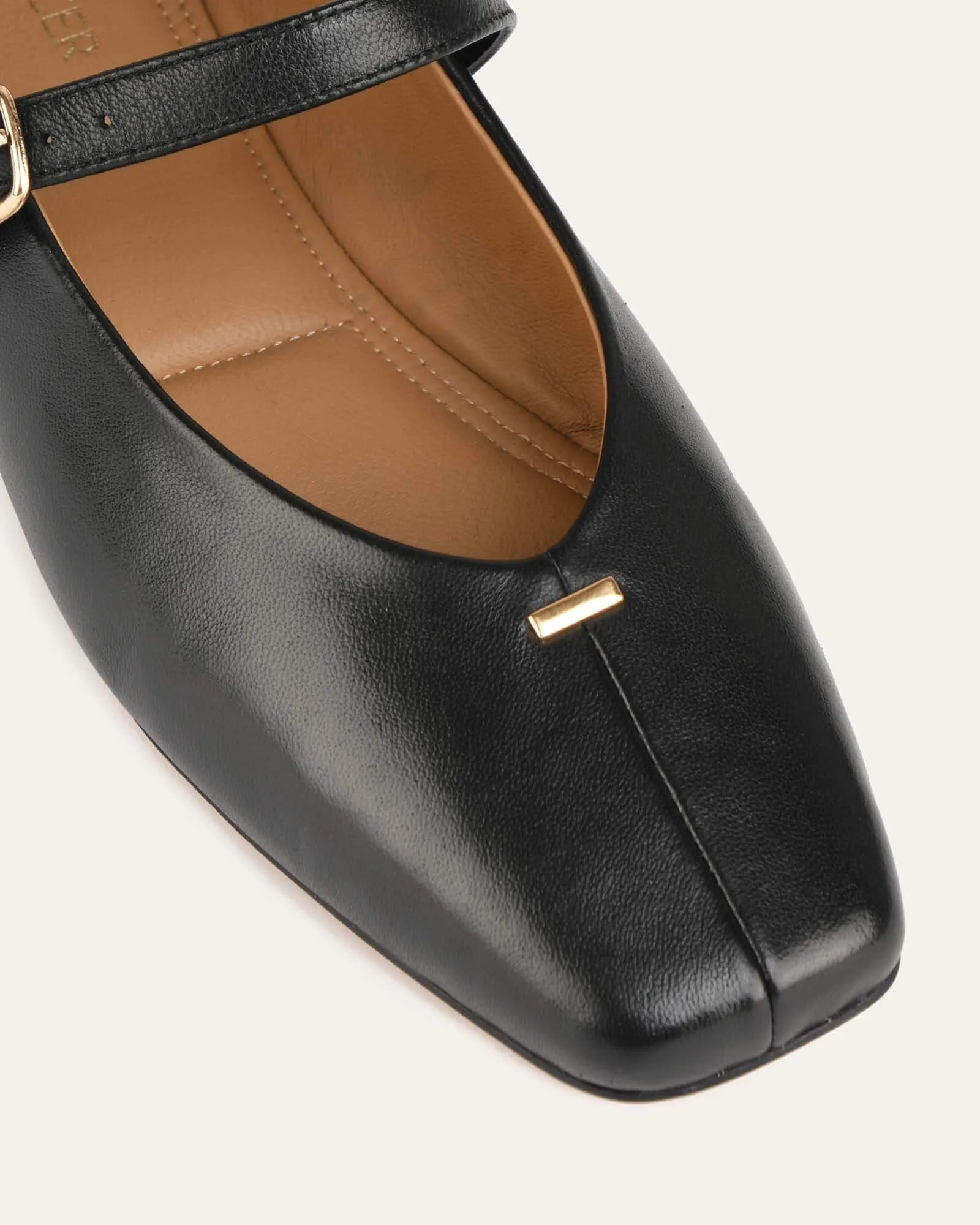 APRIL CASUAL FLATS BLACK LEATHER Jo Mercer