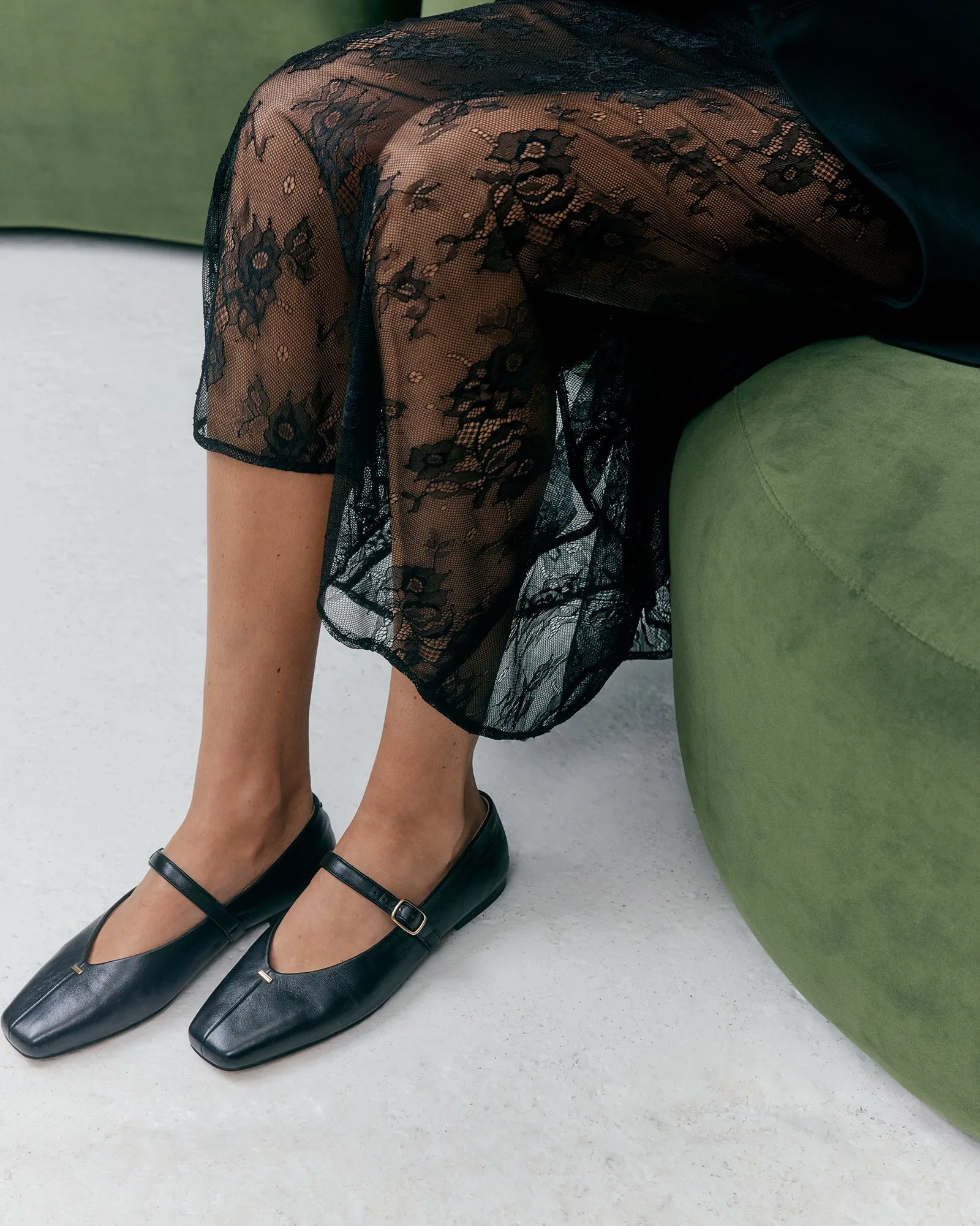 APRIL CASUAL FLATS BLACK LEATHER Jo Mercer