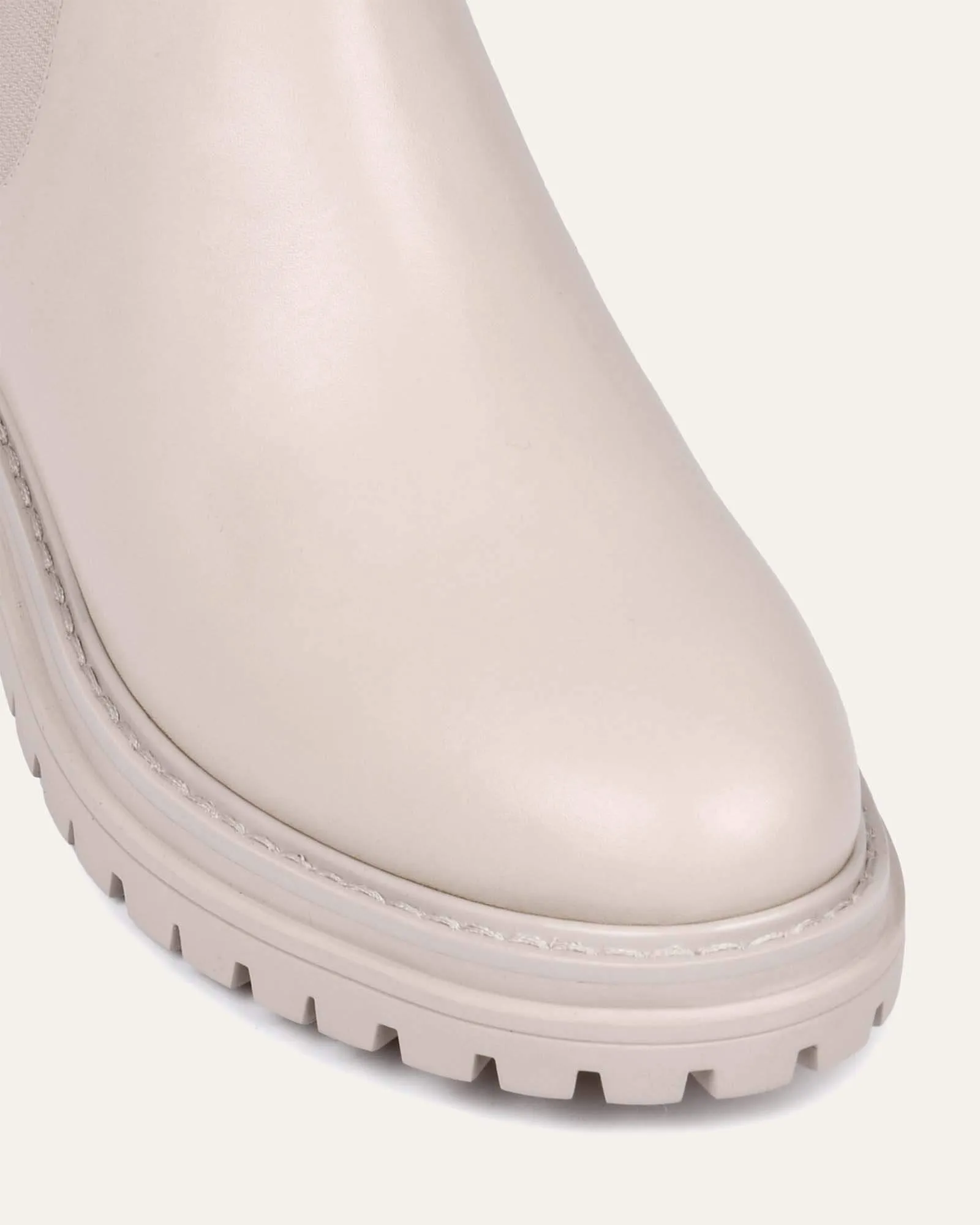 BLOOM FLAT ANKLE BOOTS BONE LEATHER Jo Mercer