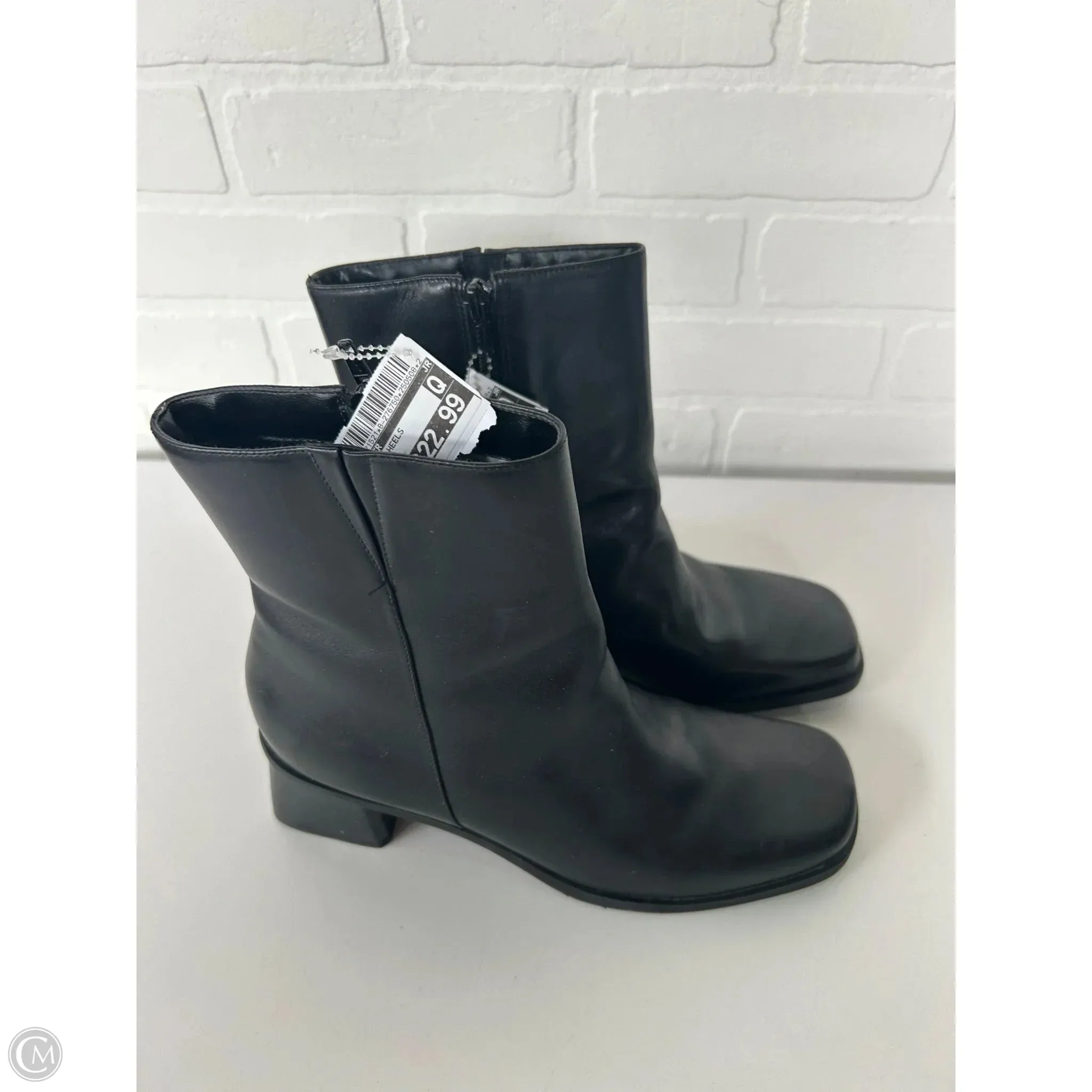 Boots Ankle Heels By Naturalizer In Black, Size: 10