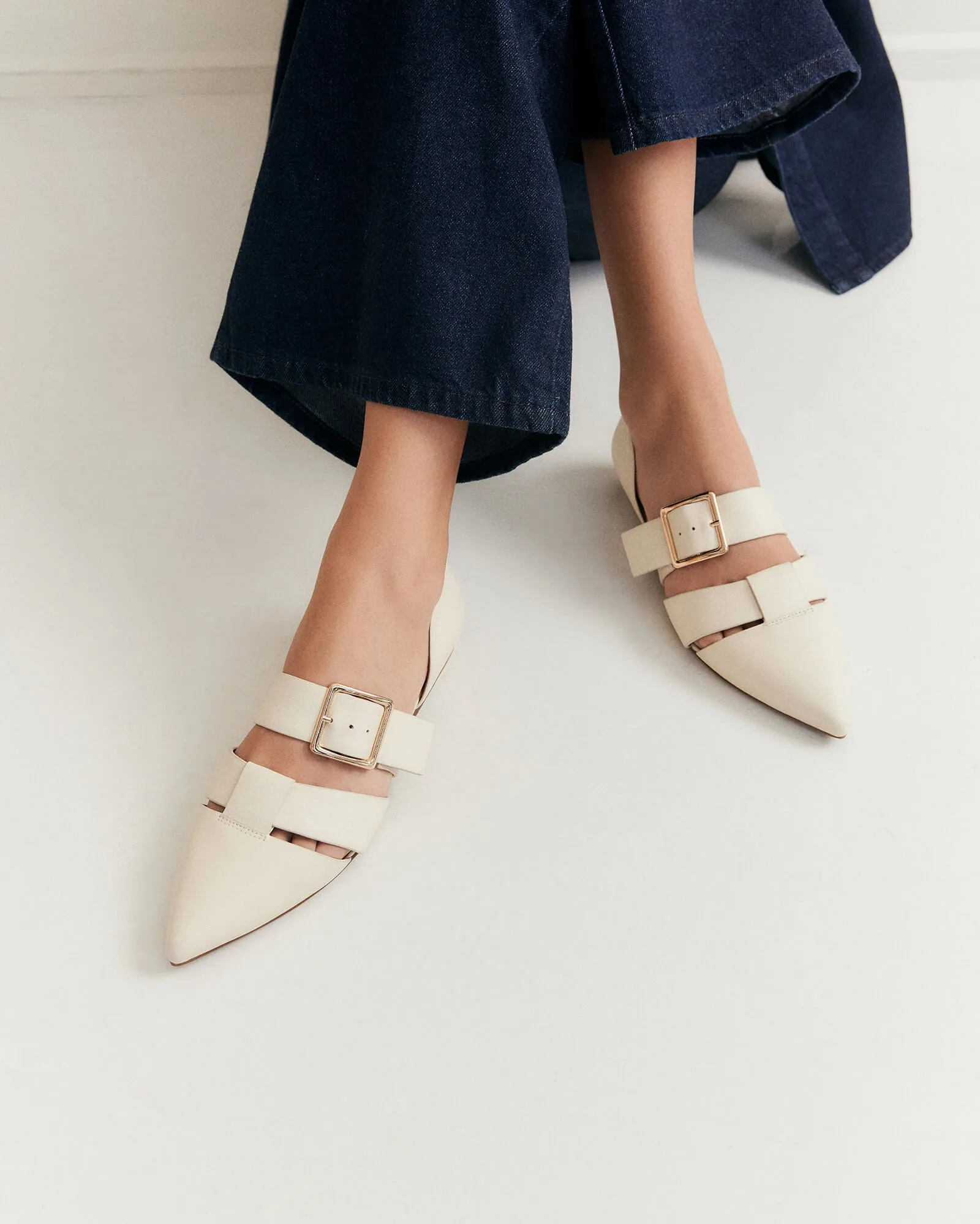 CARLA DRESS FLATS OFF WHITE LEATHER Jo Mercer