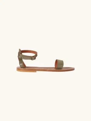 Catamaran Sandal in Kaki