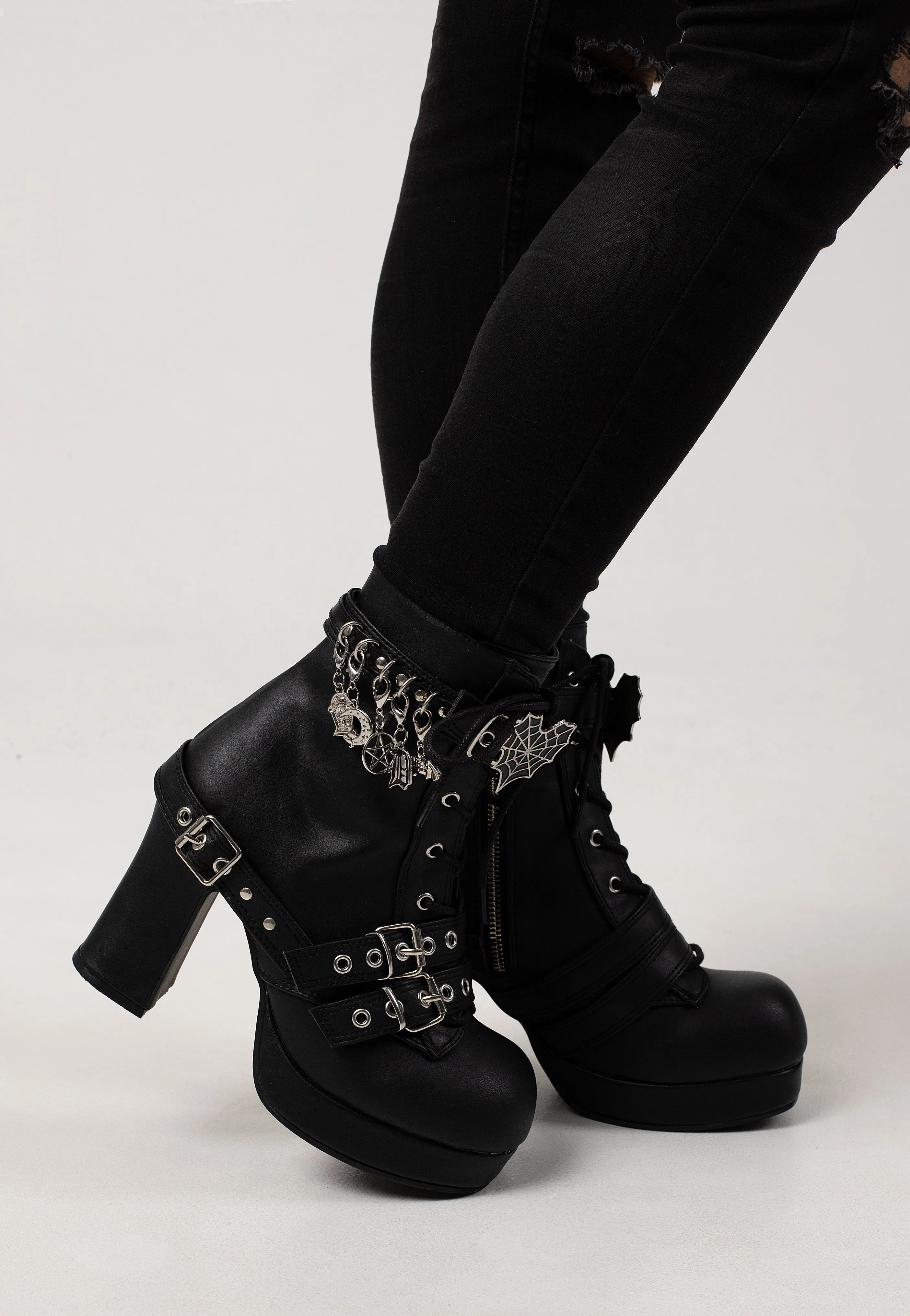 DemoniaCult - Gothika 66 Black - Heels