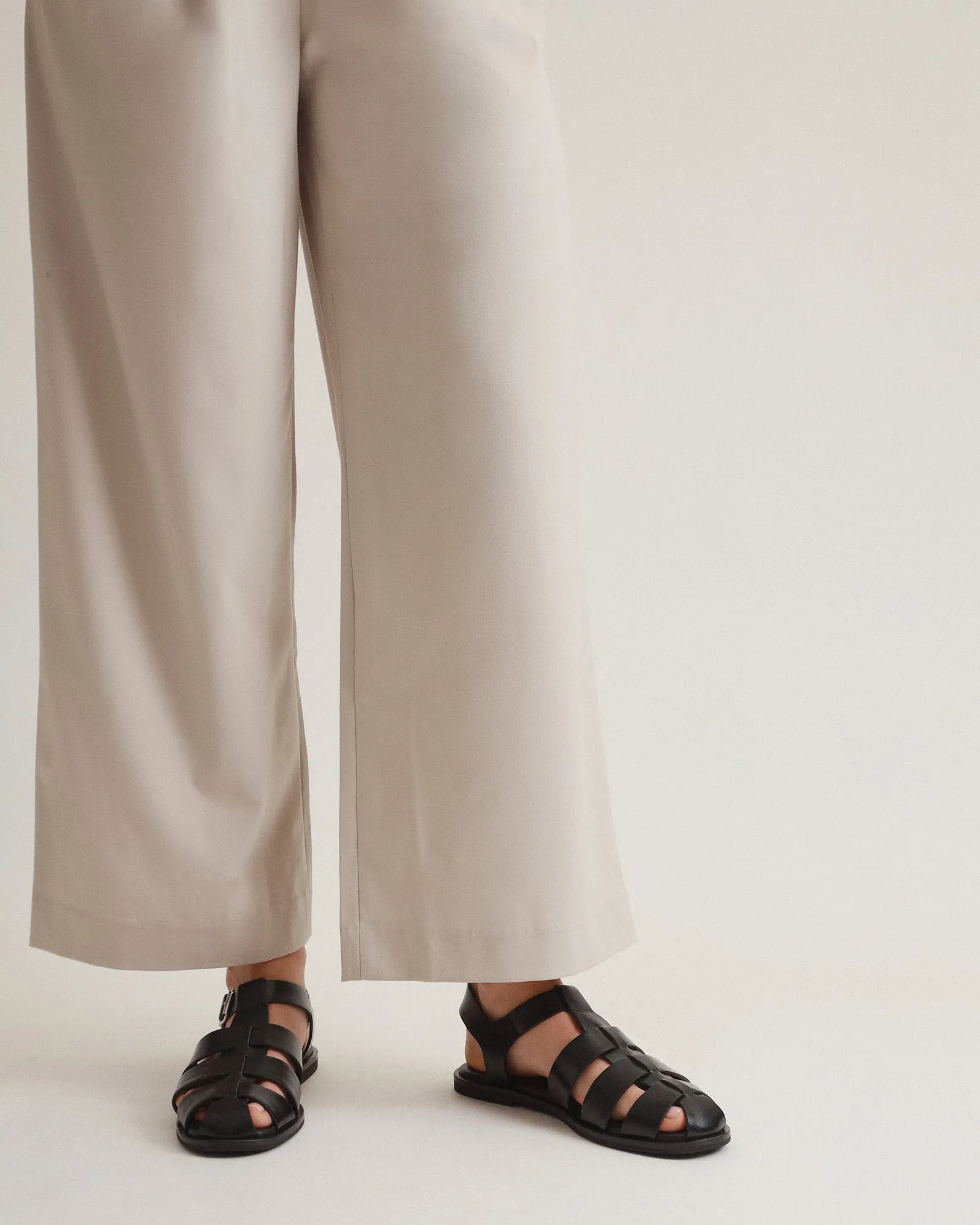 FINN FLAT SANDALS BLACK LEATHER Jo Mercer