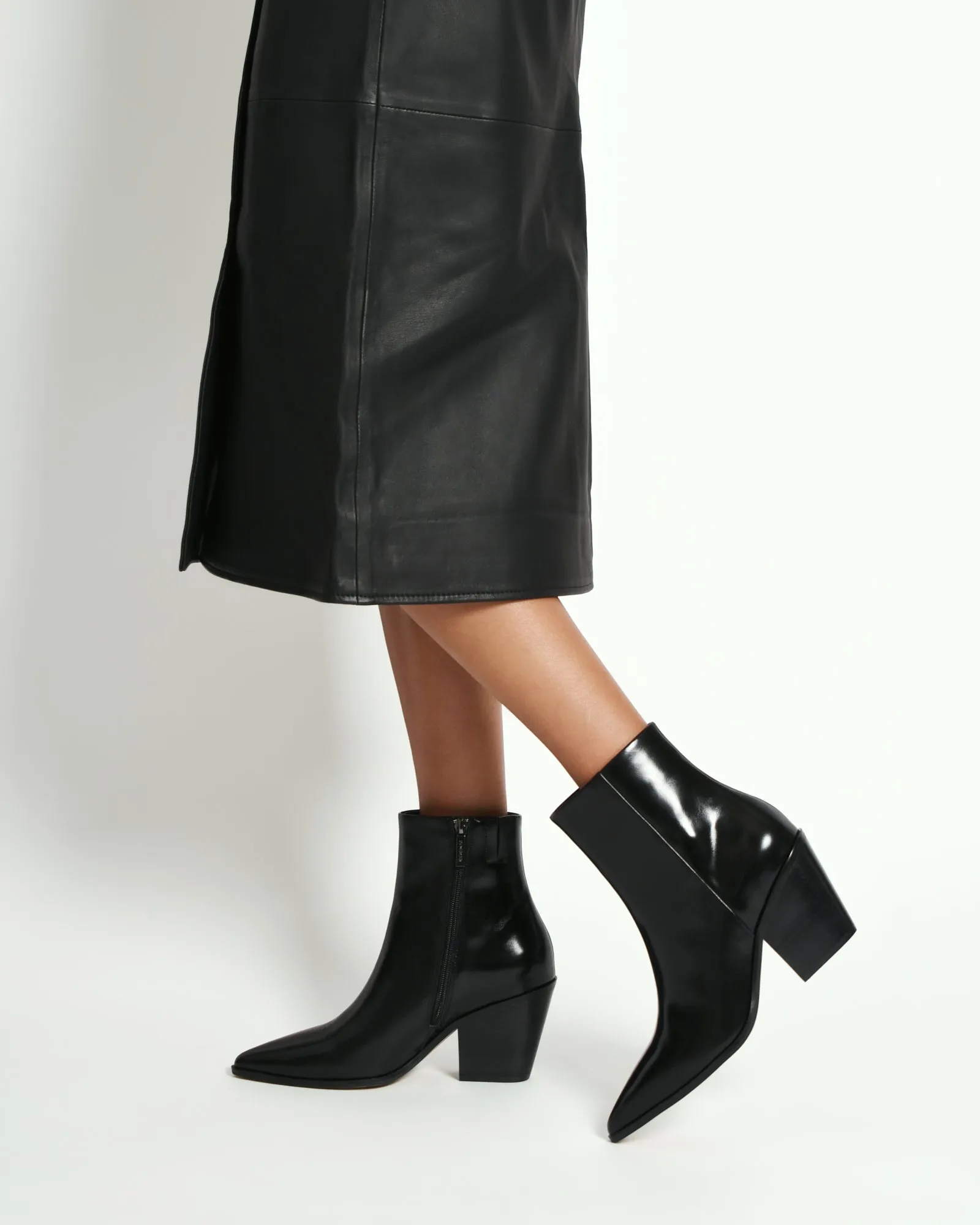 FREDDIE MID ANKLE BOOTS BLACK LEATHER Jo Mercer