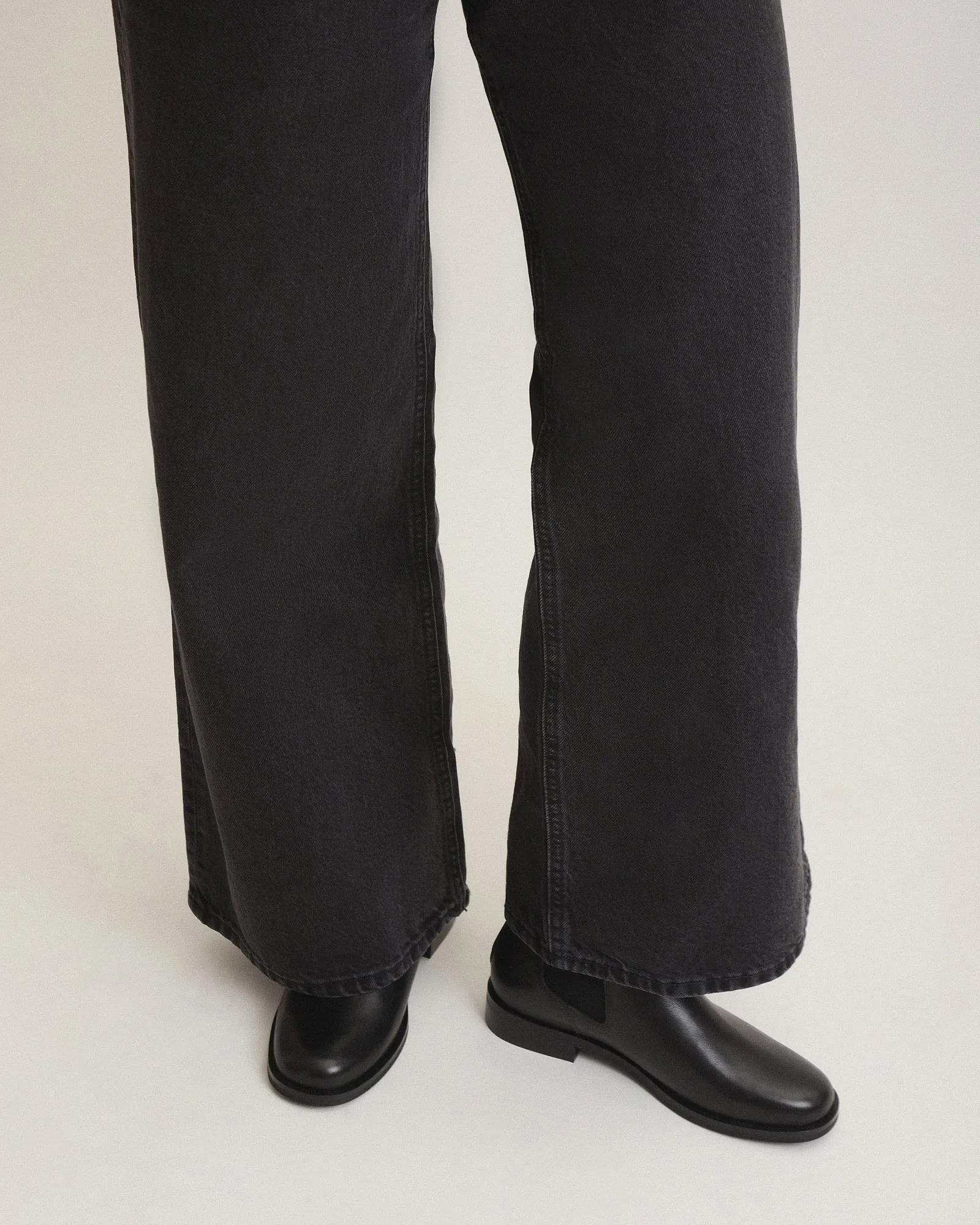 GABE FLAT ANKLE BOOTS BLACK LEATHER Jo Mercer