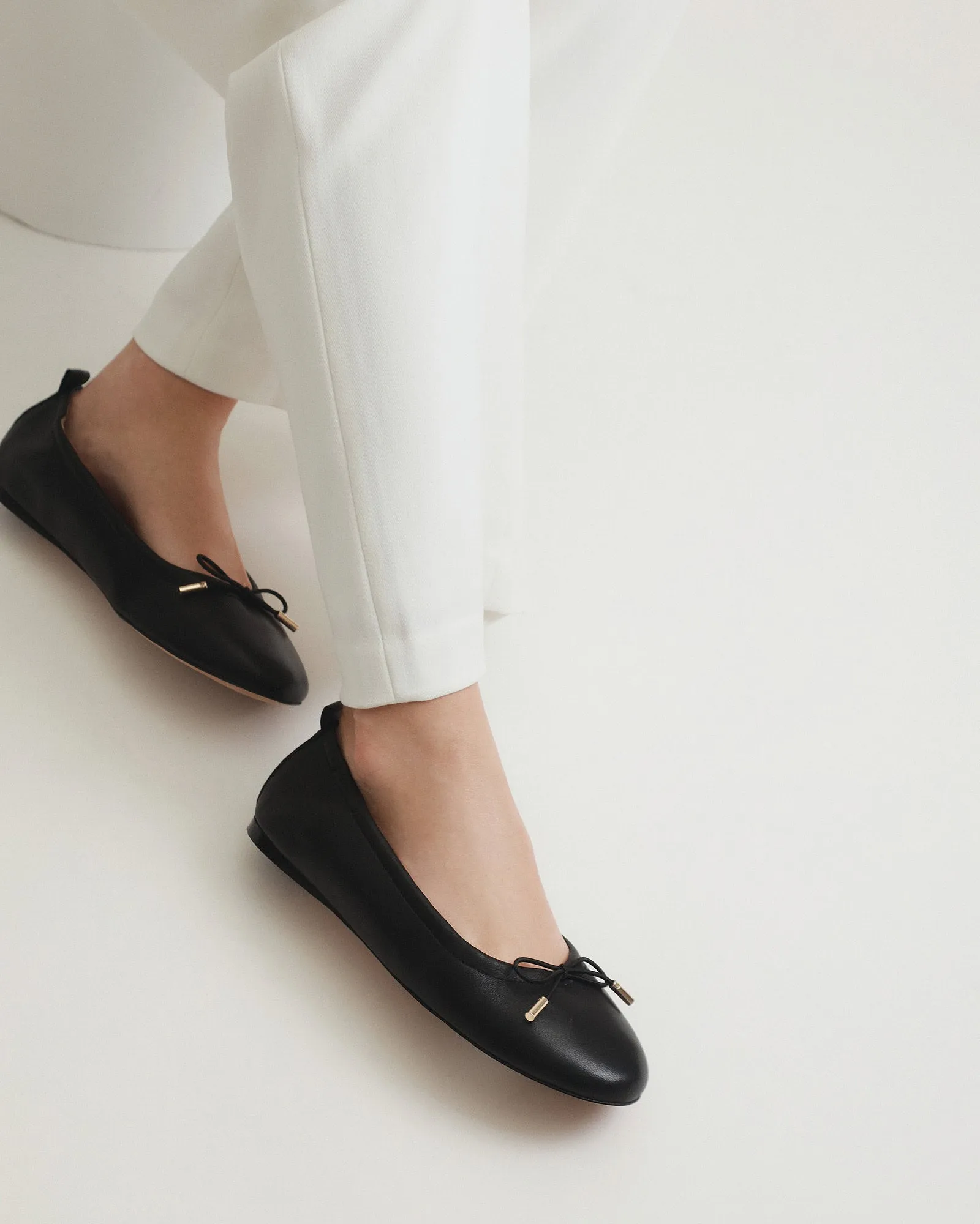 JOLIE CASUAL FLATS BLACK LEATHER Jo Mercer