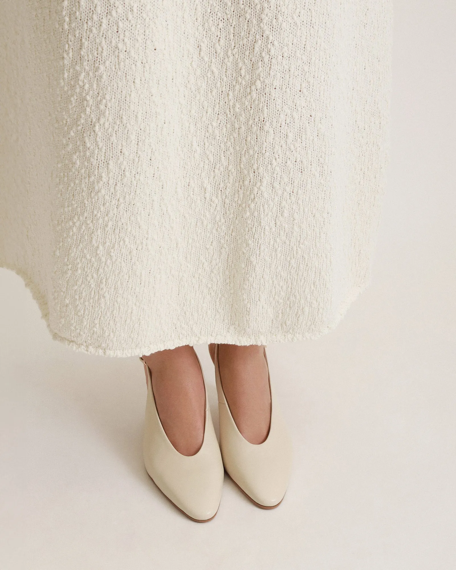 JUSTINE MID HEEL OFF WHITE LEATHER Jo Mercer