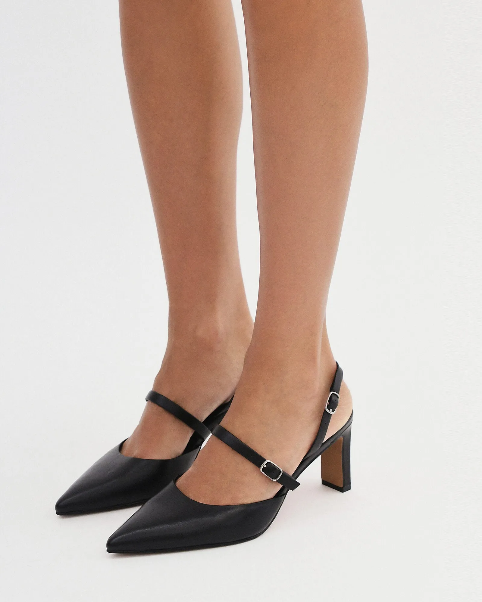 KARINA MID HEELS BLACK LEATHER Jo Mercer