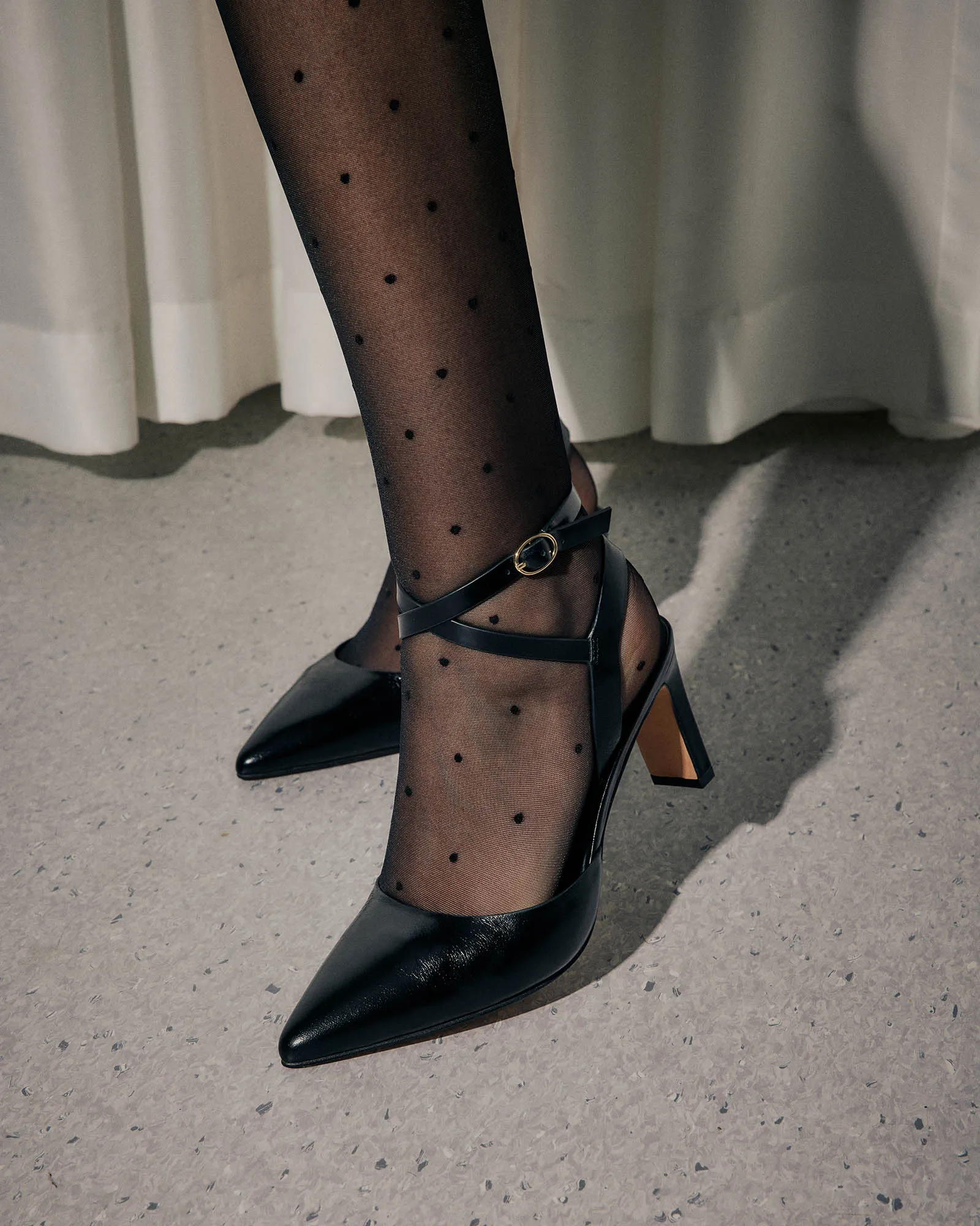KHLOE MID HEELS BLACK LEATHER Jo Mercer