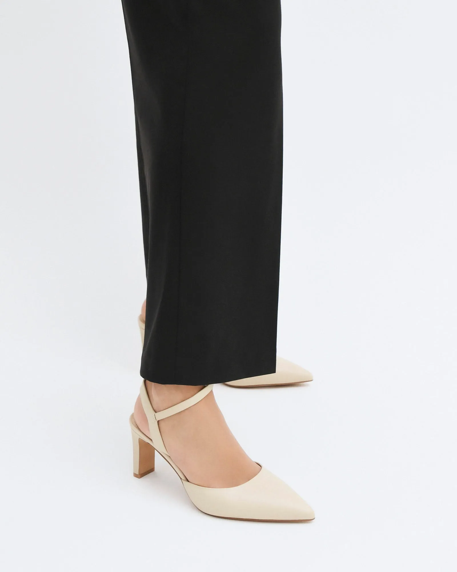 KHLOE MID HEELS SAND LEATHER Jo Mercer