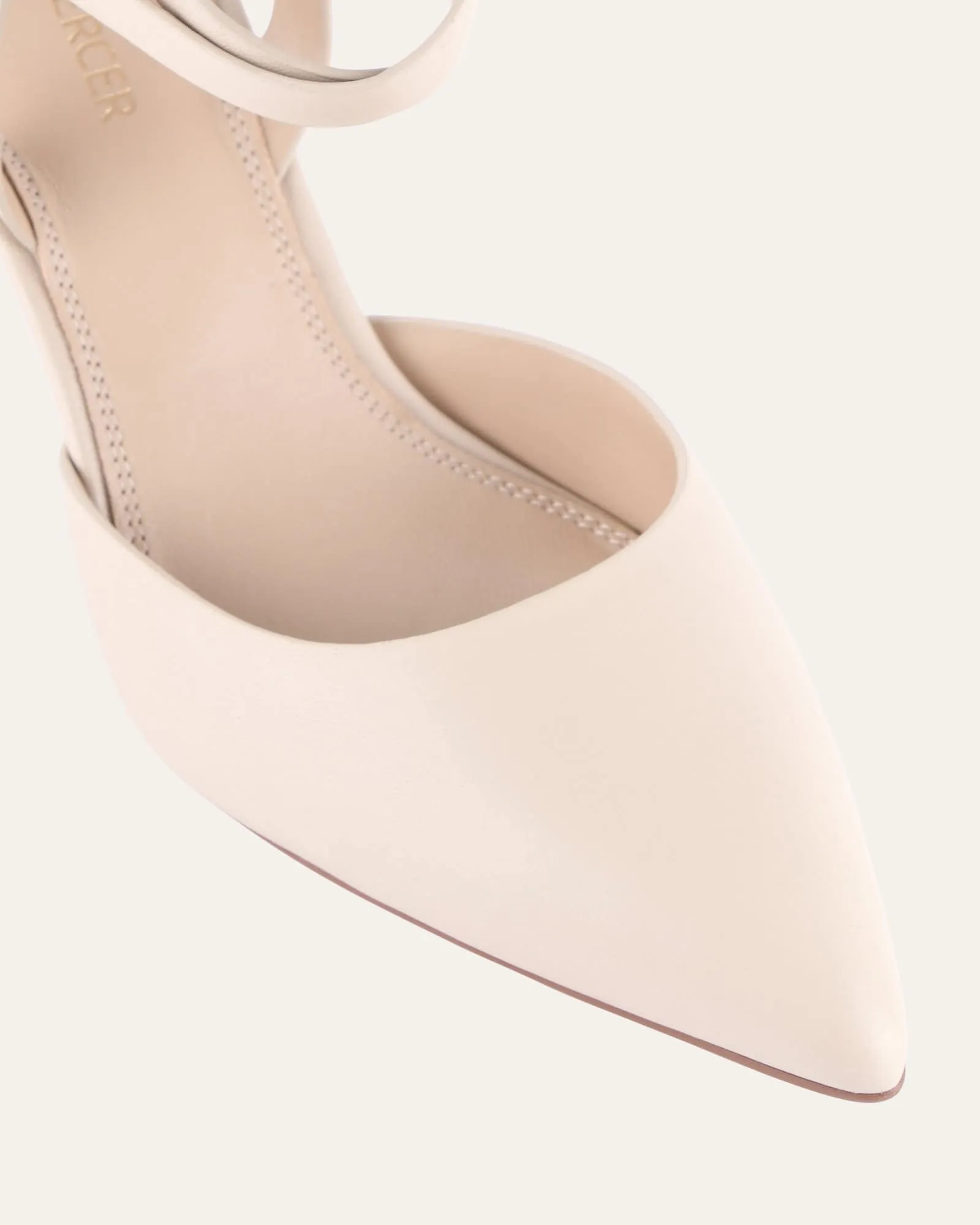 KHLOE MID HEELS SAND LEATHER Jo Mercer