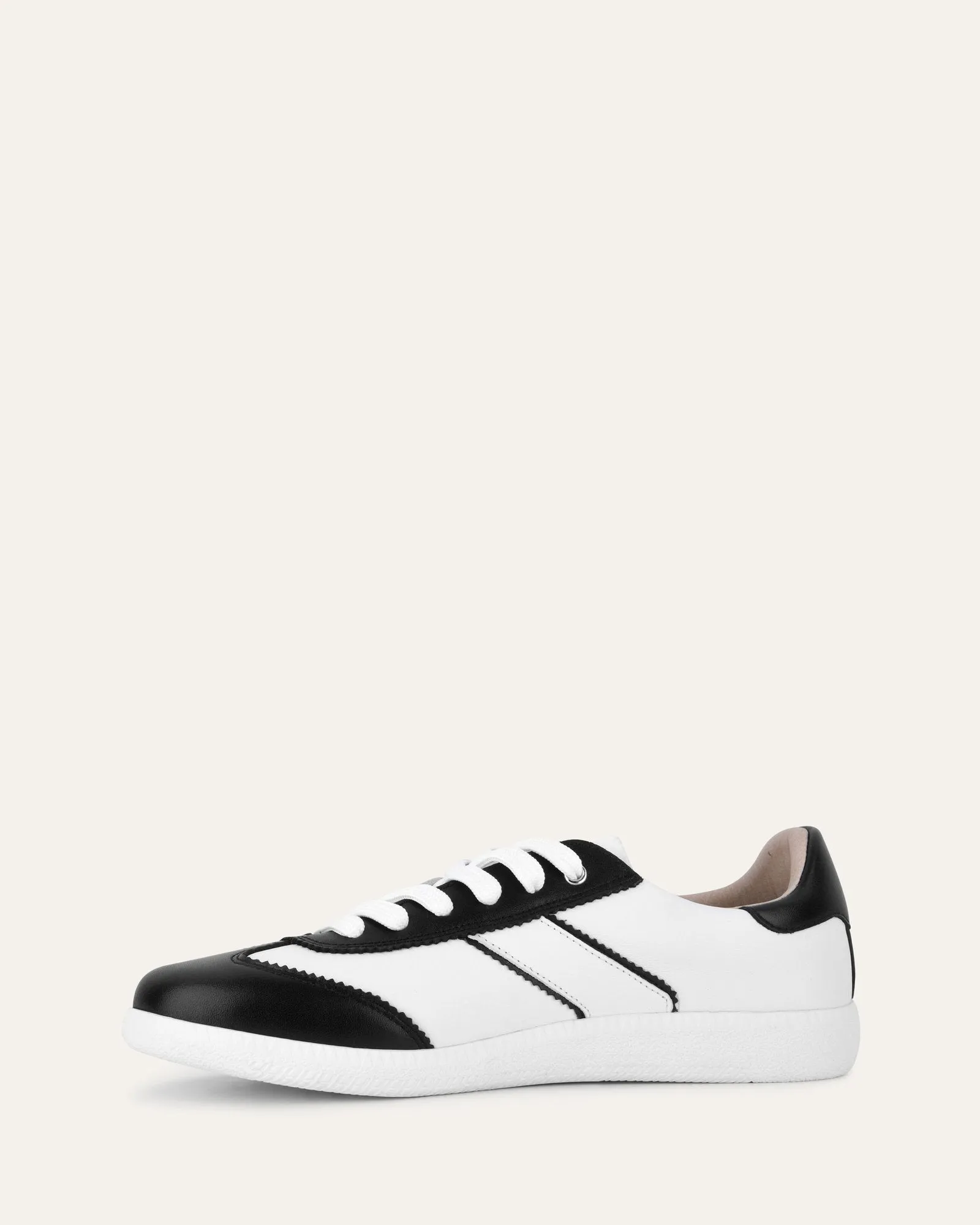 LOLA SNEAKERS BLACK WHITE LEATHER Jo Mercer