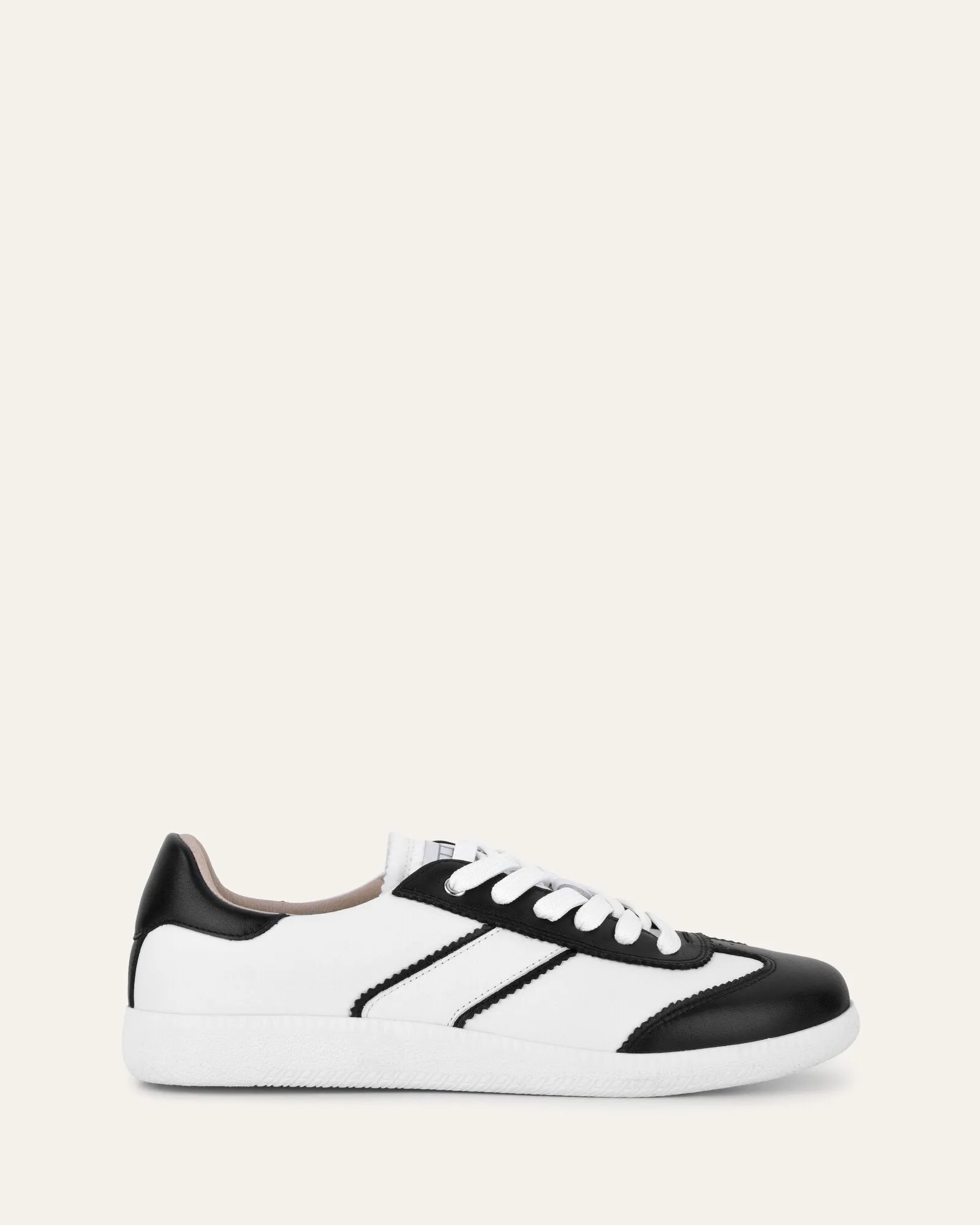 LOLA SNEAKERS BLACK WHITE LEATHER Jo Mercer