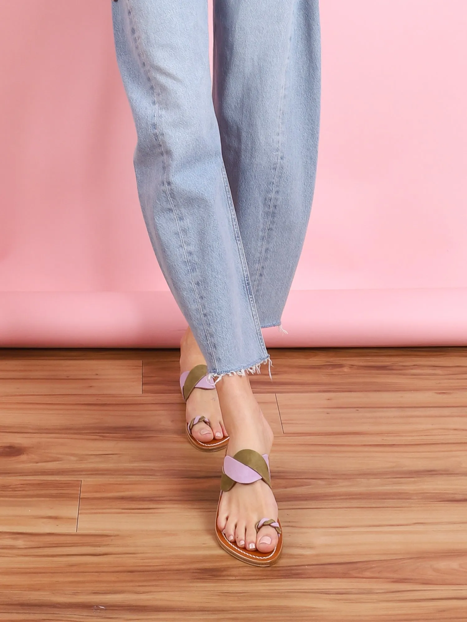 Mandarin Sandal in Bamboo & Lavender