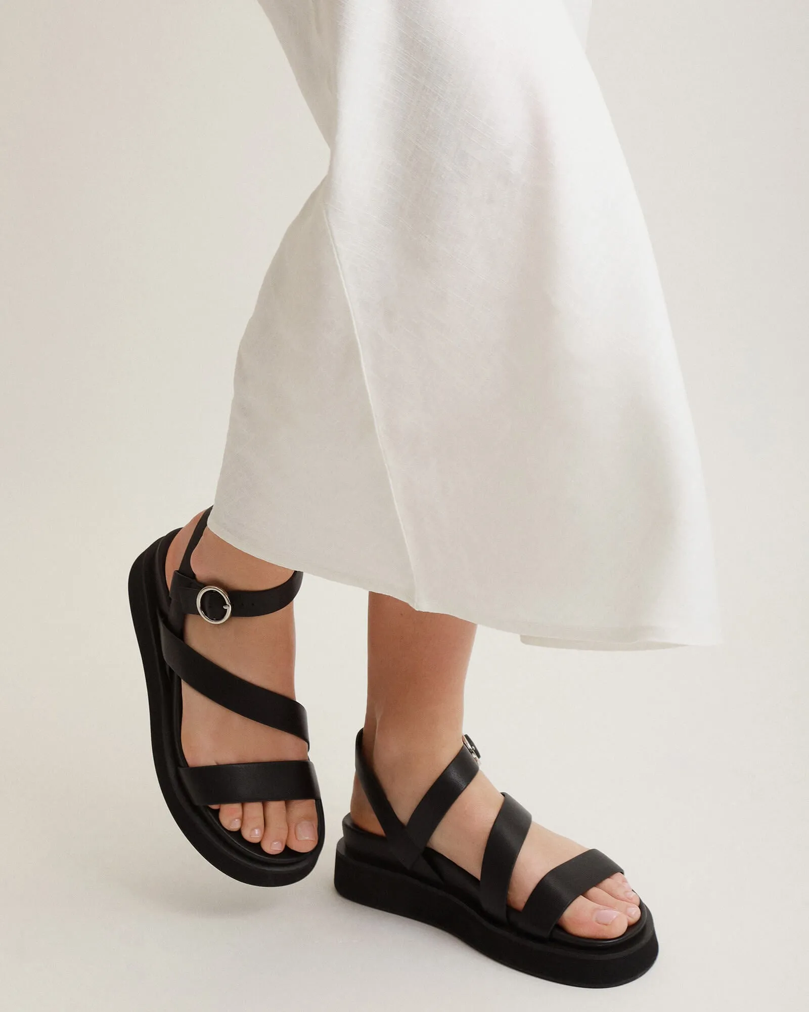 MARAIS FLAT SANDALS BLACK LEATHER Jo Mercer