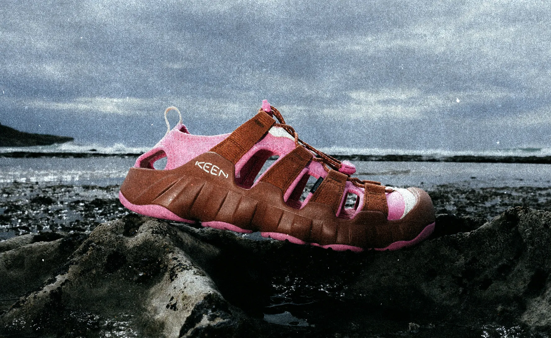 Men's Hyperport H2 Sandal x Hiking Patrol  |  Okenia Pink KEEN