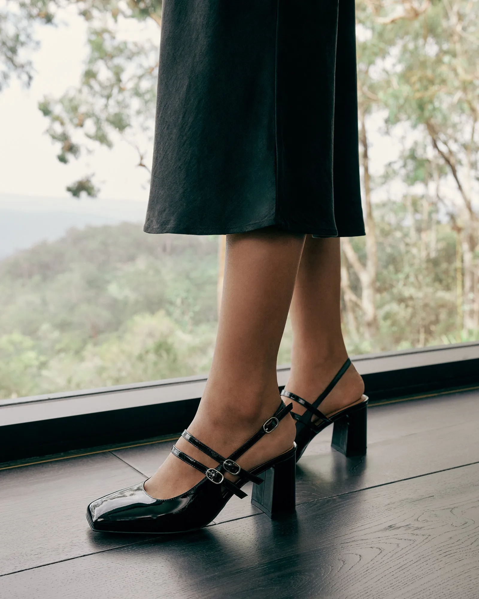 NATASHA MID HEELS BLACK PATENT Jo Mercer