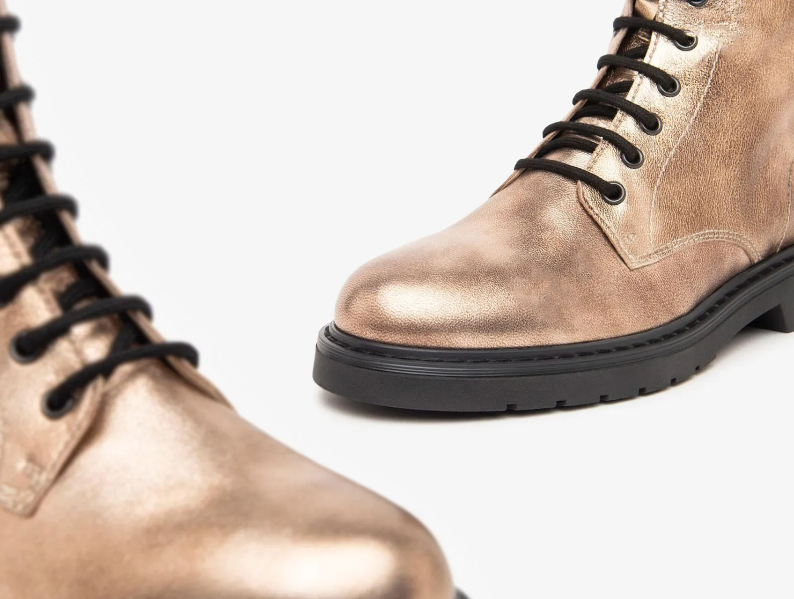 NeroGiardini I412006D 406 - Gold Dust