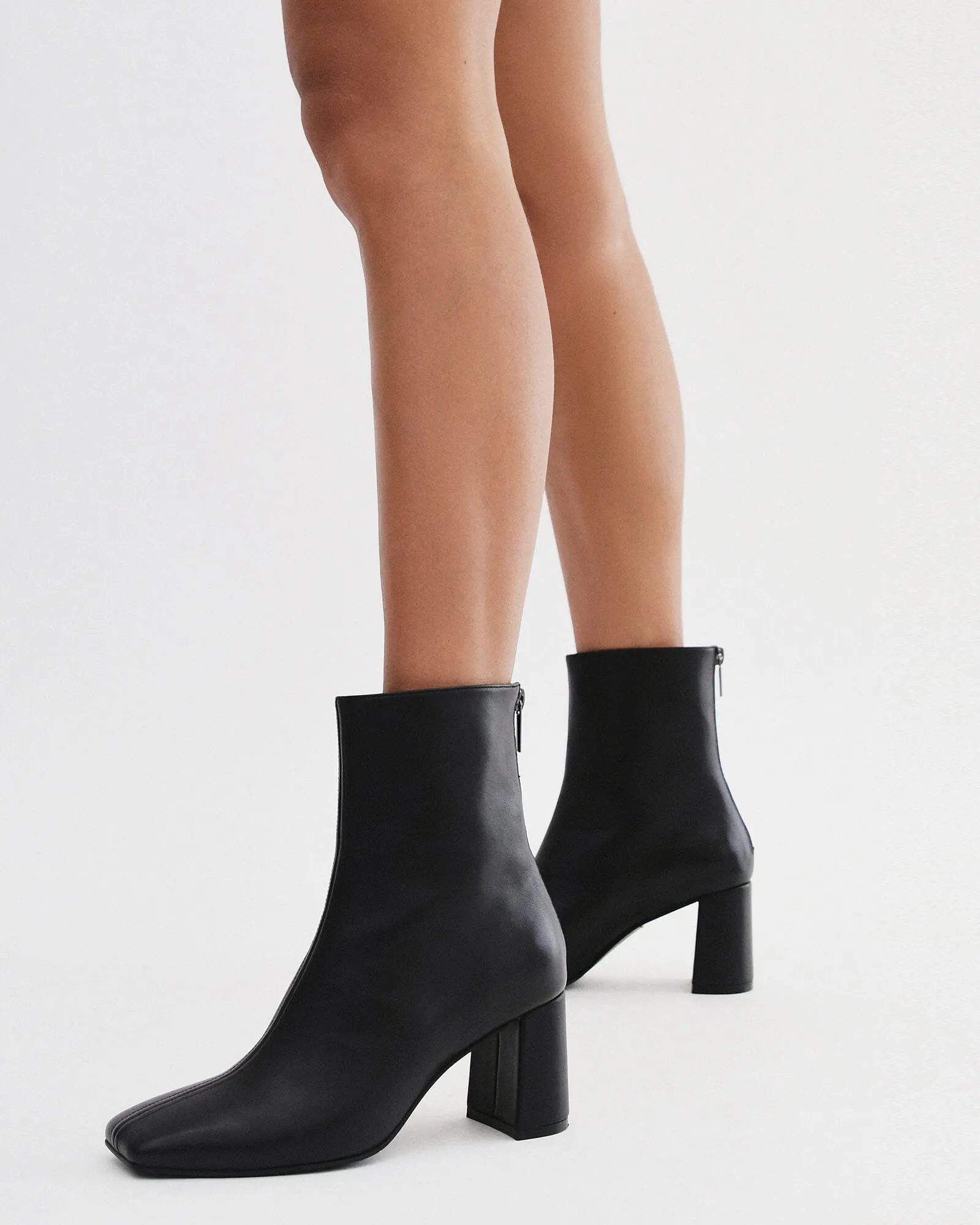 NEVADA MID ANKLE BOOTS BLACK LEATHER Jo Mercer