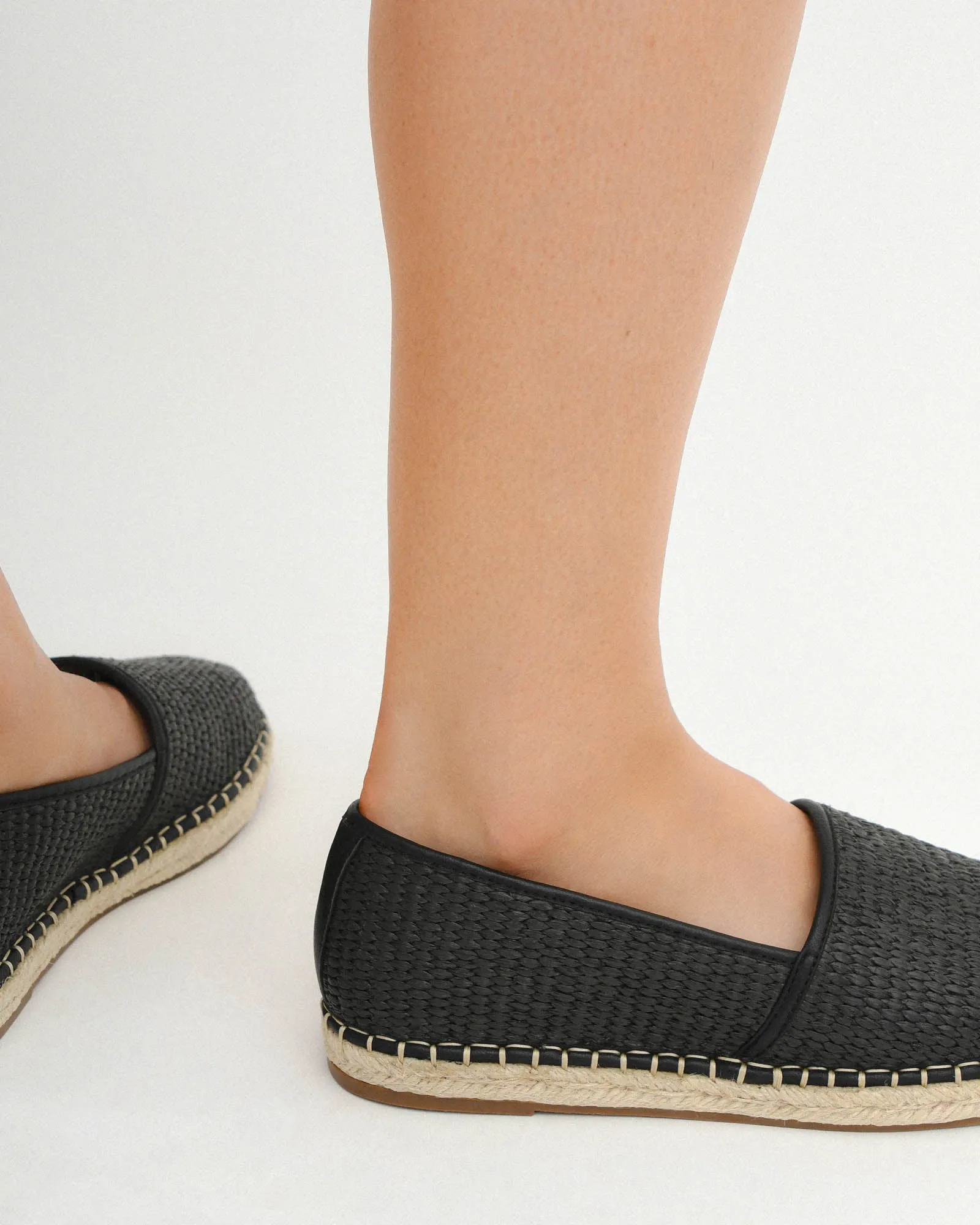 OAKLEY LOAFERS BLACK RAFFIA Jo Mercer