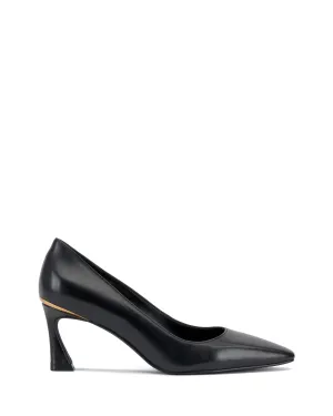 Sabrily Pump Vince Camuto