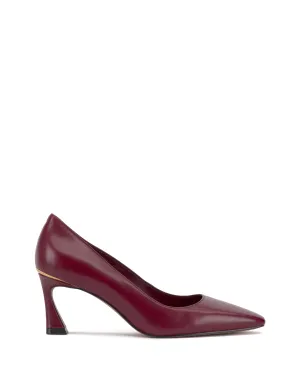 Sabrily Pump Vince Camuto