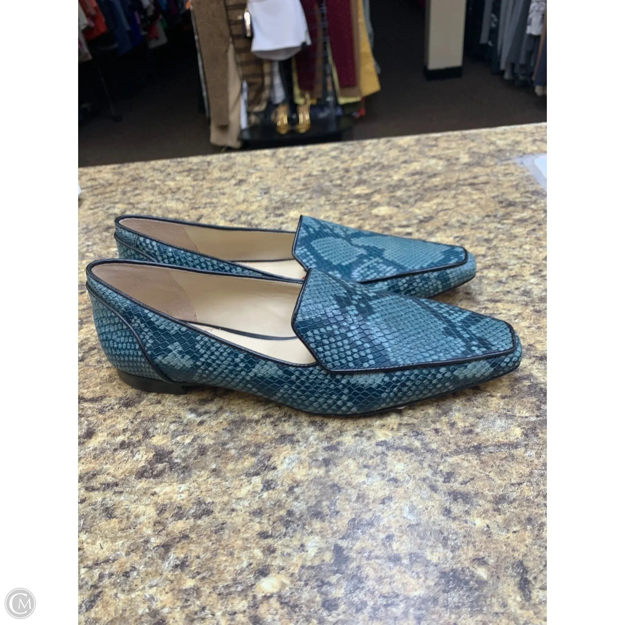 Shoes Flats By Vince Camuto In Snakeskin Print, Size: 7.5