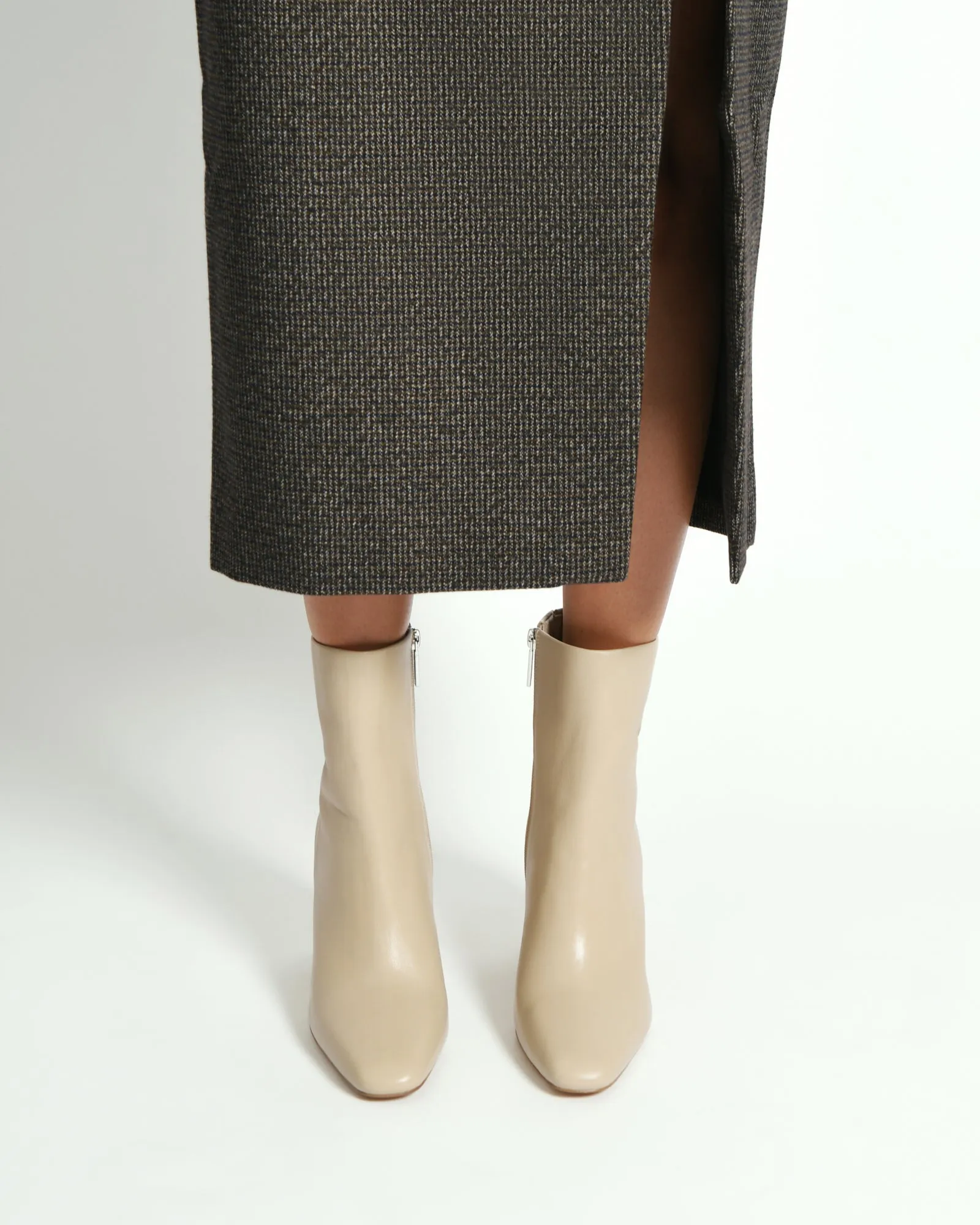 SUKI HIGH ANKLE BOOTS SAND LEATHER Jo Mercer