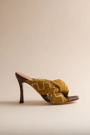 Togo Heel in Dandelion Brother Vellies