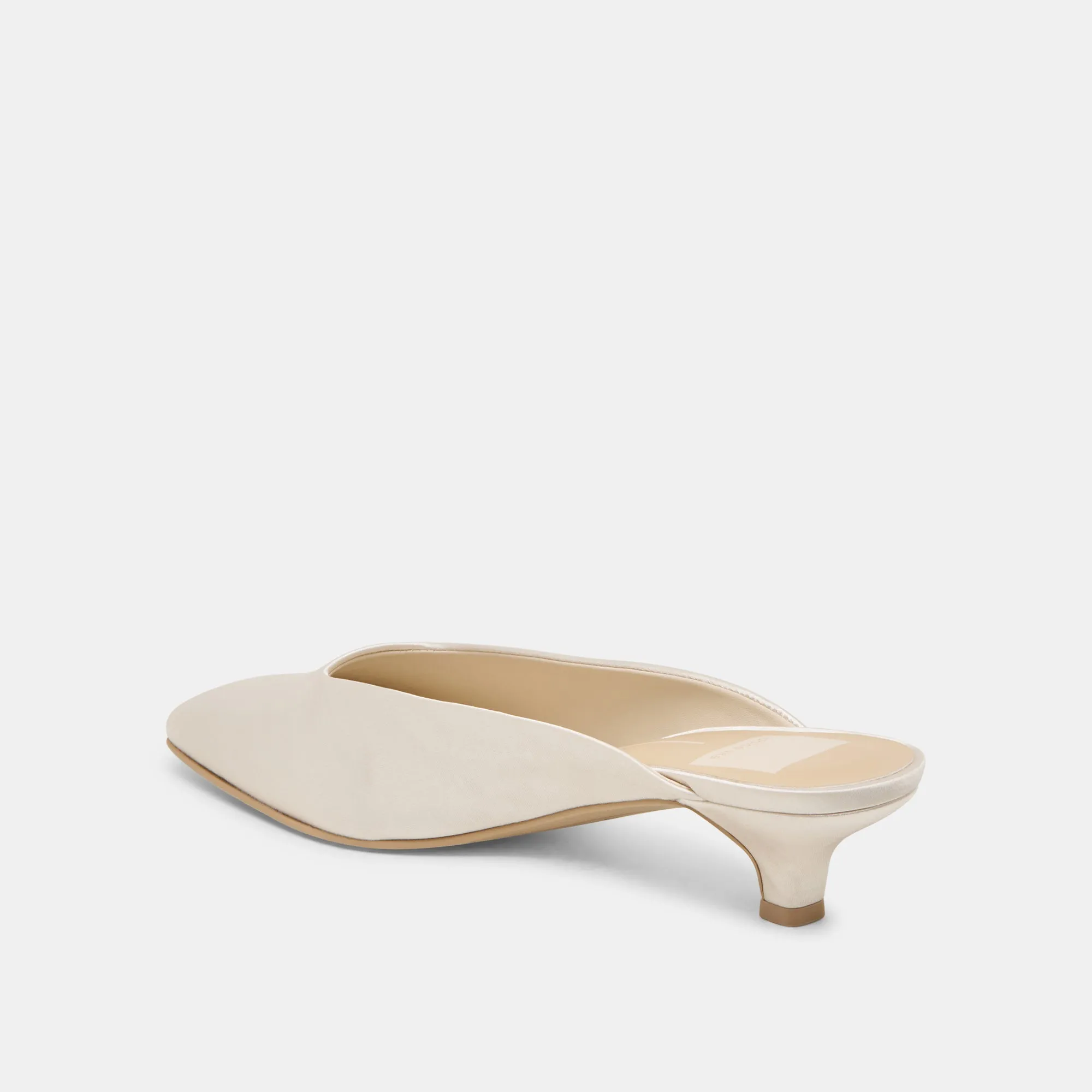 UMARA HEELS IVORY SATIN Dolce Vita