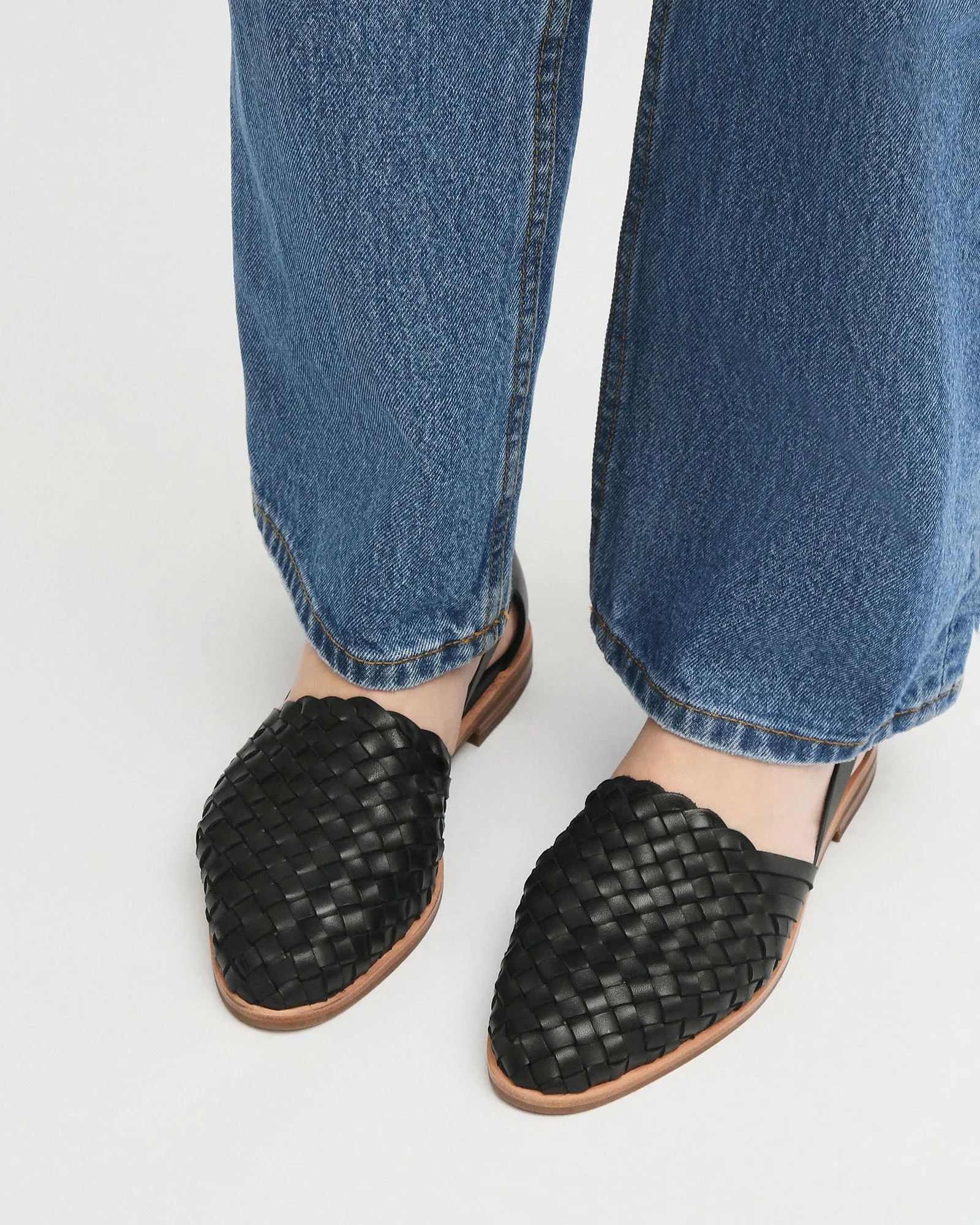 WISDOM CASUAL FLATS BLACK LEATHER Jo Mercer