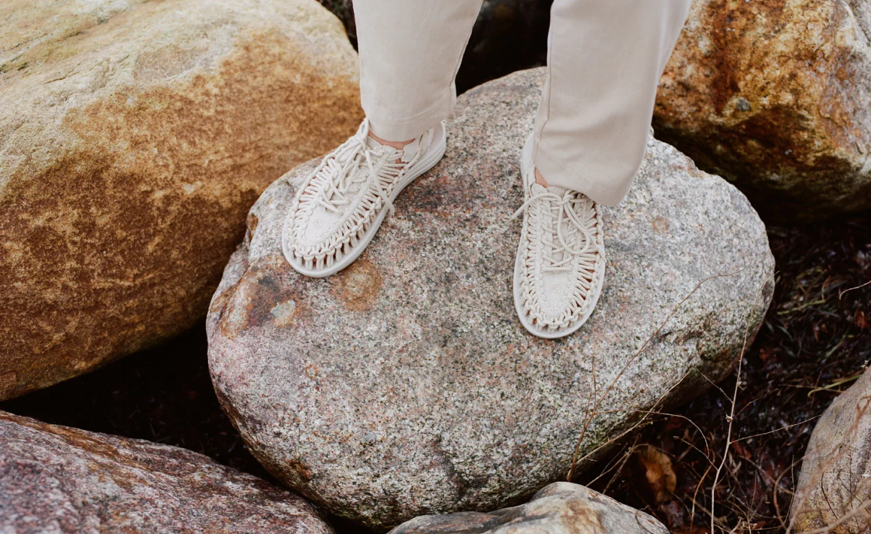 Women's UNEEK Canvas x Skall Studio  |  Natural/Birch KEEN