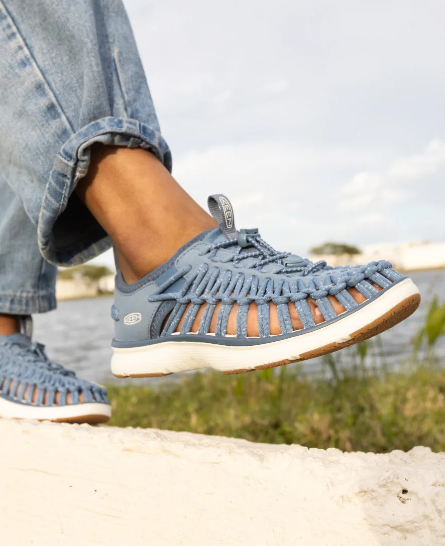 Women's UNEEK O3 Sneaker Sandal  |  Birch/Star White KEEN