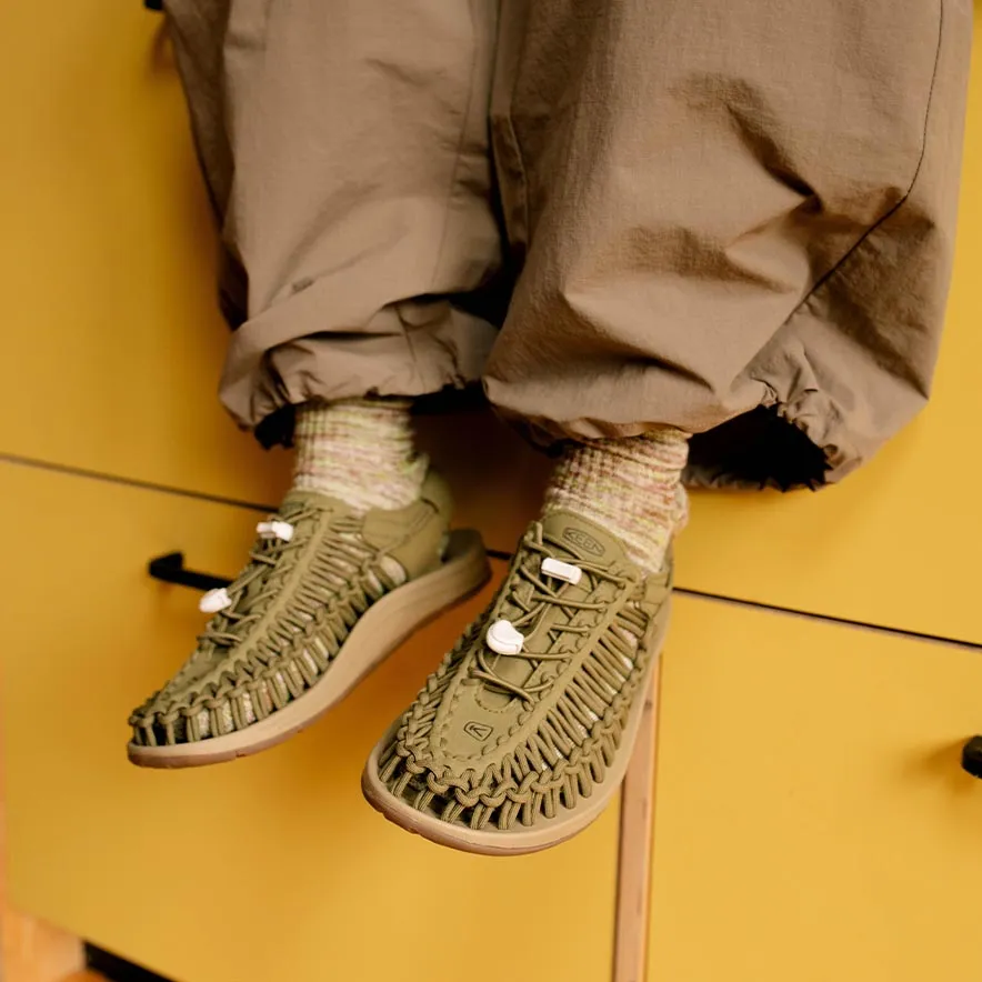 Women's UNEEK Sneaker  |  Martini Olive/Safari KEEN