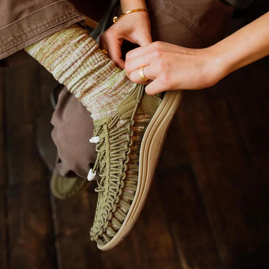 Women's UNEEK Sneaker  |  Martini Olive/Safari KEEN