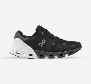 Women's Wide Fit On Cloudflyer 4 Walking Trainers