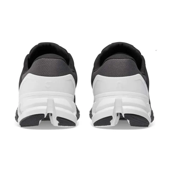 Women's Wide Fit On Cloudflyer 4 Walking Trainers