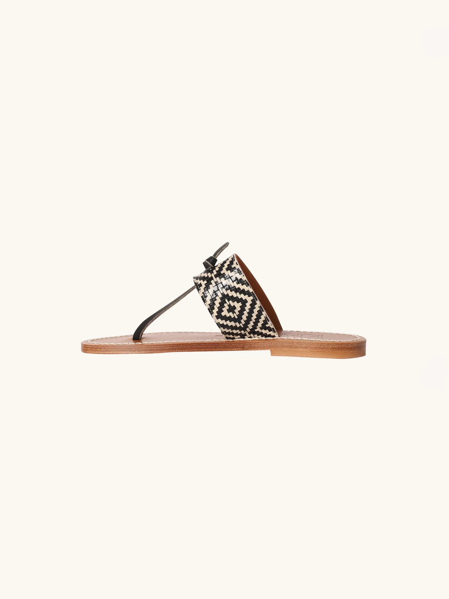 Woven Wouri Sandal in Noir